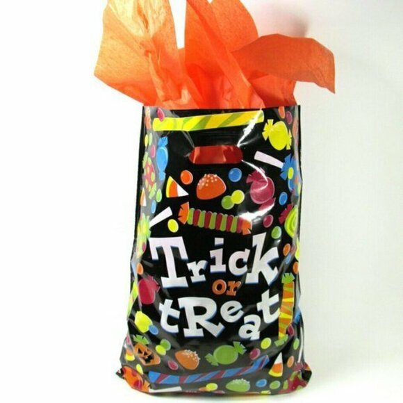 Halloween Trick or Treat Large Plastic Candy Bags - Set of 45 - Picture 3 of 4